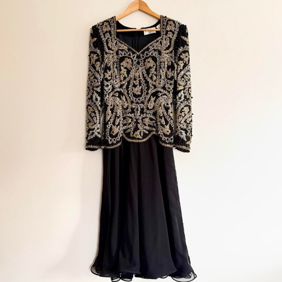 oleg cassini gold dress 1990s Oleg Cassini Gold Beaded and Paillette Sequin Dress – Peekaboo  Vintage Marketplace